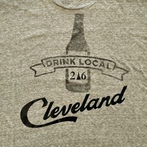NWT CLE 216 Drink Local Shirt